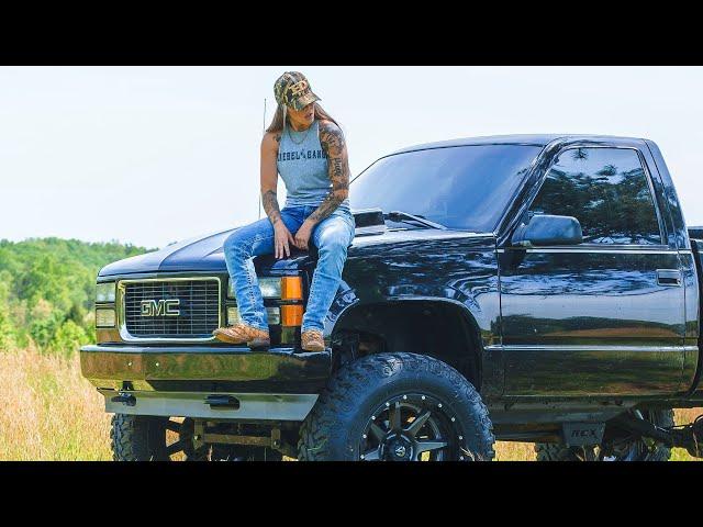 Katie Noel - Backwoods & Birkin [Official Music Video]