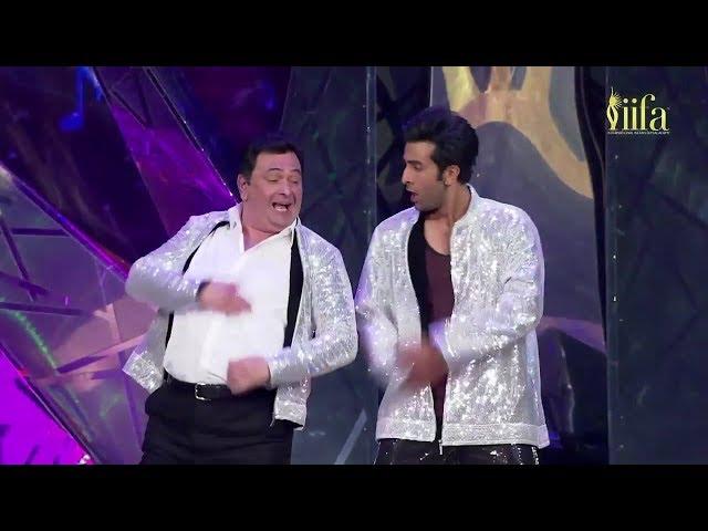 WHAT A SPECTACULAR PERFORMANCE!  Rishi kapoor and Ranbir kapoor Dance at 2020 Awards 