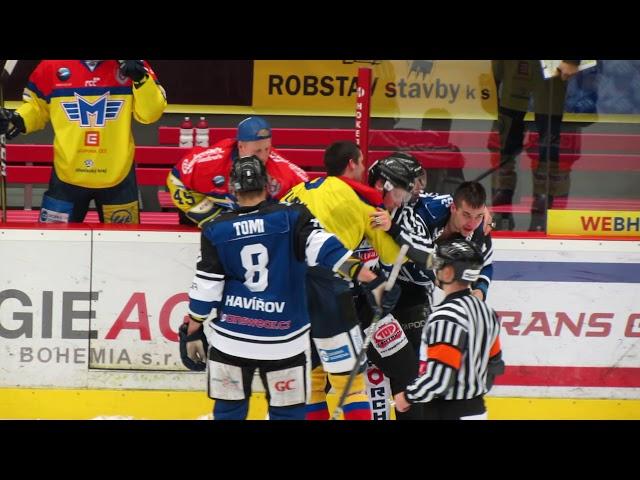 Mitchell Fillman vs. Marek Kalus (Motor ČB - Havířov 3:0, 2017-18)