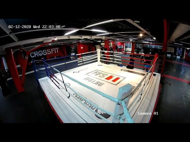 Кукаева Кука Татьяна избила администратора клуба MMA Professional fighter attacks girl administrator