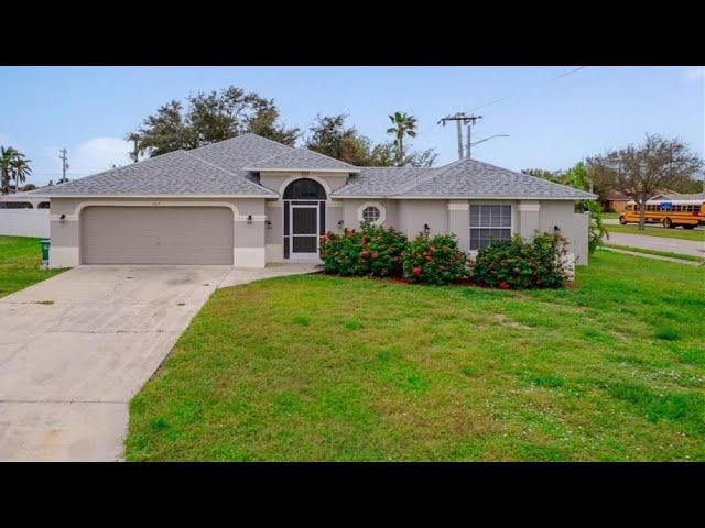 Cape Coral Florida  Pool Homes for Sale with mother-in-law suite by Steven Chase.