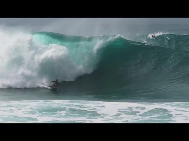 Biggest Swell Of Winter Hits Pipeline