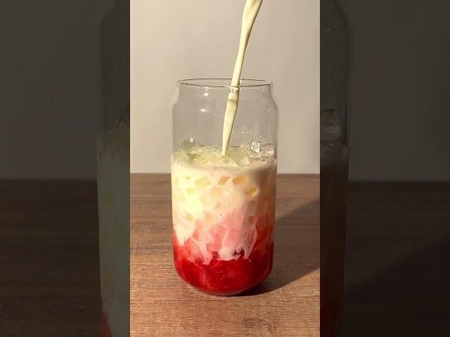 Strawberry Iced Latte ️Recipe in the comments.  #coffee #homecafe #icedlatte