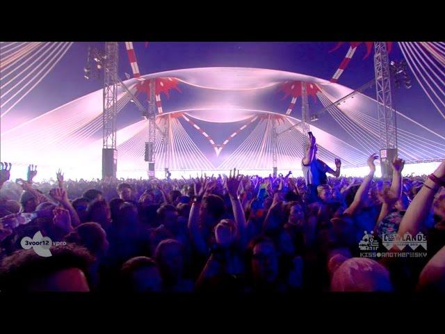 De Jeugd Van Tegenwoordig - De Formule (live op Lowlands 2015)