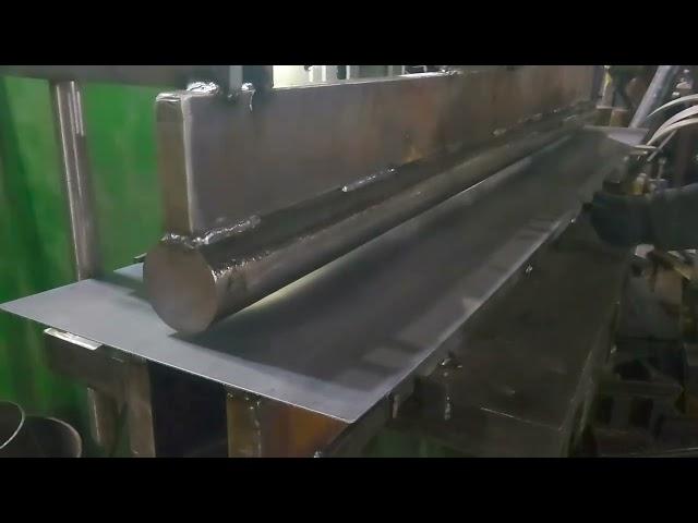 Гибка листа радиусом 50 мм на гидравлическом прессе / Bending the sheet R=50 mm on a hydraulic press