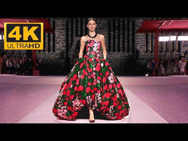 Carolina Herrera Resort 2025 Runway Show | Mexico City - 4K