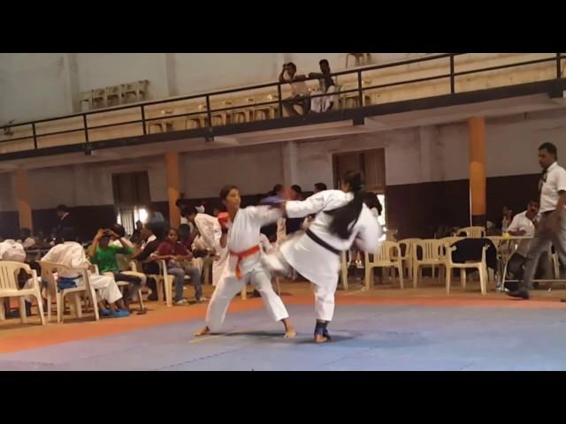 Mawashi Geri in Kumite (Karate Fight) - Sempai Neena @Rei