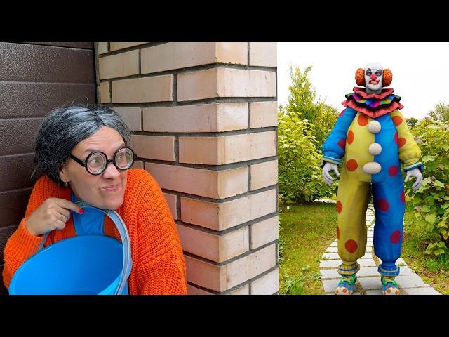 Super Granny VS Clown short funny film