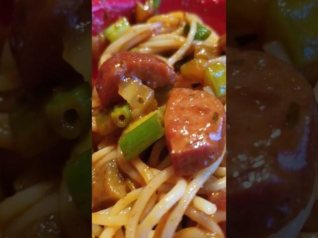 Sundried Tomato & Sausages.#homecook #shorts #spaghetti #veganpasta #tofurky #pastarecipe