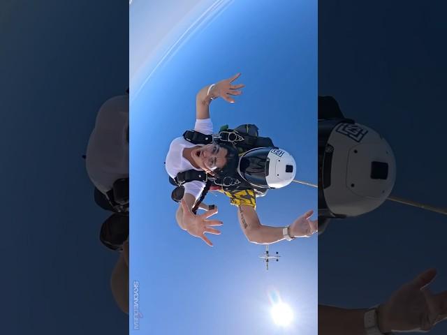 My full sky diving experience , vlog out now #skydive #skydiving #dubai
