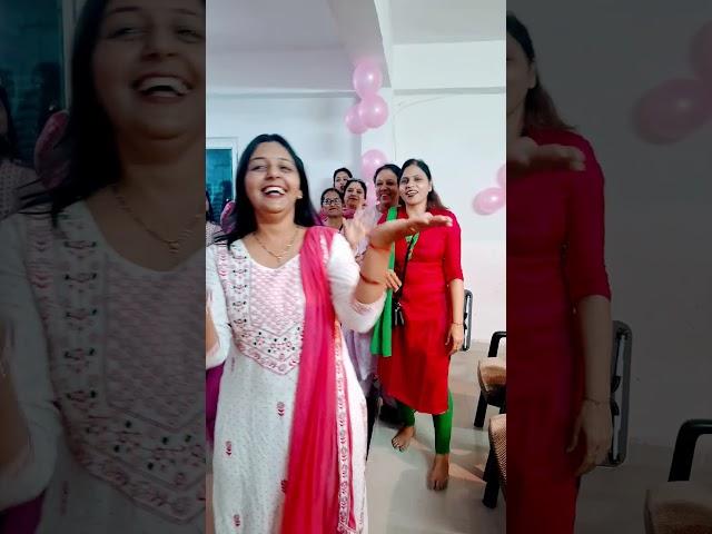 #Happy women's #bollywood #song #music #shrutisharma