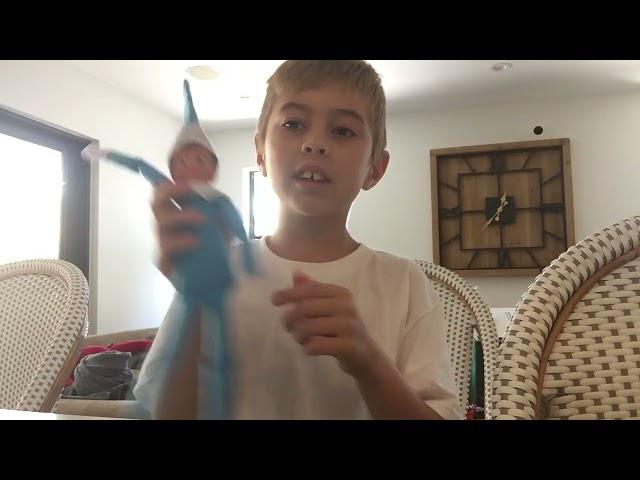 Unboxing a blue ELF ON THE SHELF!