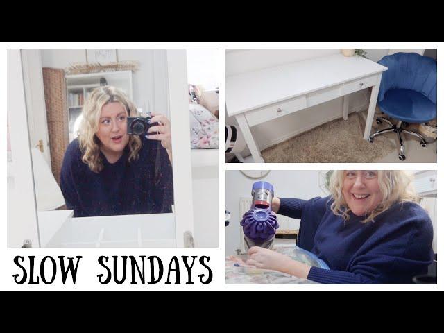 SLOW SUNDAYS / DECLUTTERING FOR DECEMBER / ad