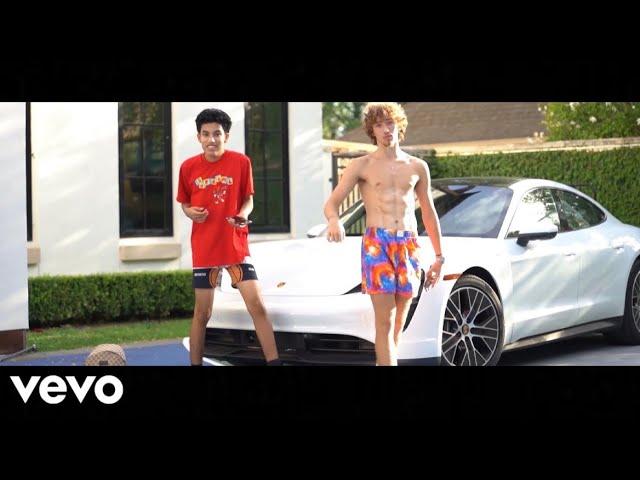 Nnsquad - Not Makin It Out ft. Showjo (Official Music Video)