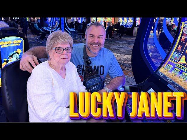 Janet's Lucky Day: Playing Her Favorite Fire Link Game (Your Luck Has Arrived)