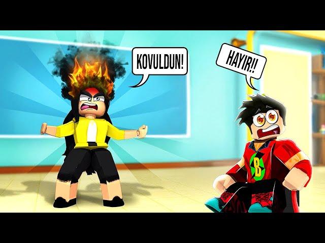 ÖĞRETMEN SINIFTAN KOVDU!!  Roblox Prank The Teacher