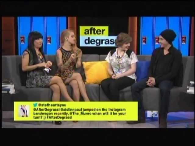 Munro and Aislinn answering my question on After Degrassi!