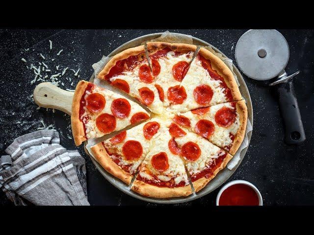 KETO Pizza in 10 MINUTES | The BEST KETO Pizza Recipe | BETTER Than Fat Head Pizza Crust!