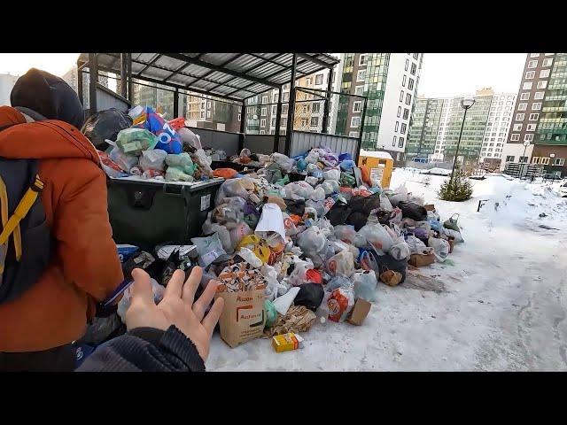 Как я зарабатываю лазая по мусоркам Питера ? Dumpster Diving RUSSIA #21