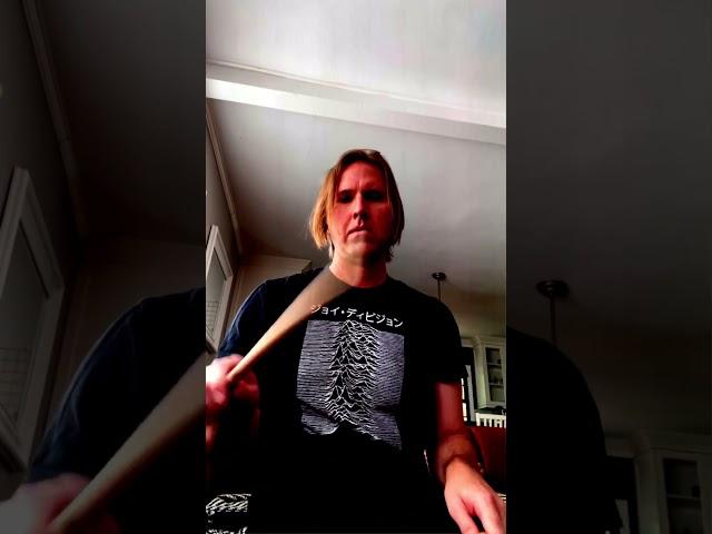 #BrooksWackerman This was a spontaneous hybrid practice of dad’s rudiments
