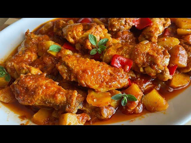 CHICKEN WINGS IN TOMATO STEW WITH POTATOES AND PEPPERS