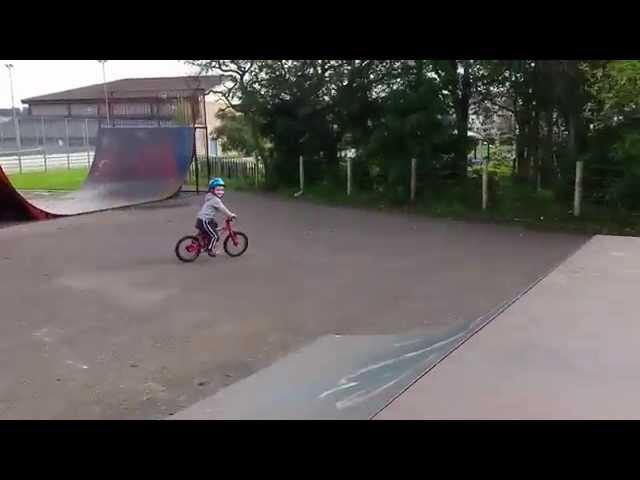 Alexander at the skatepark