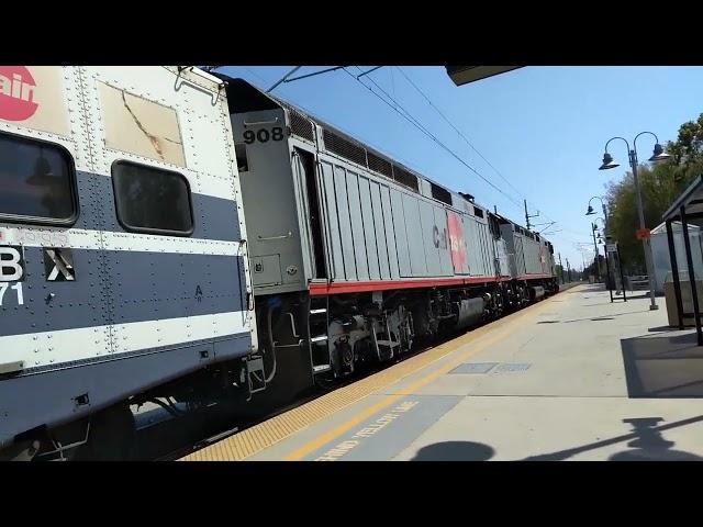 Doubleheader! Caltrain F40PH 920, 908 Depart Palo Alto