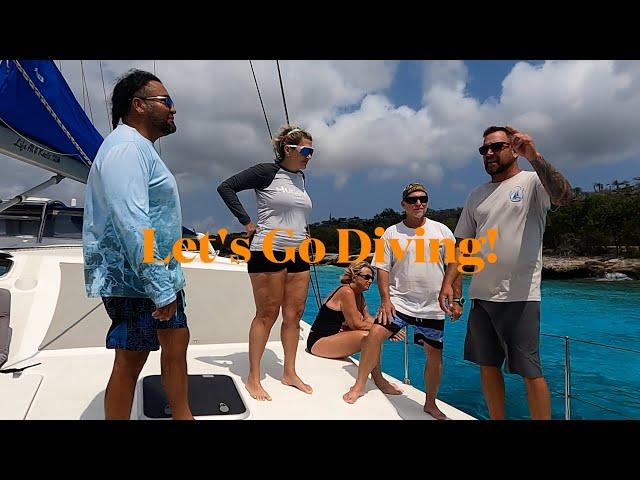 Bonaire Sail & Dive Charter - Life at 8 Knots - Diving Jeff Davis Memorial Dive Site, Bonaire