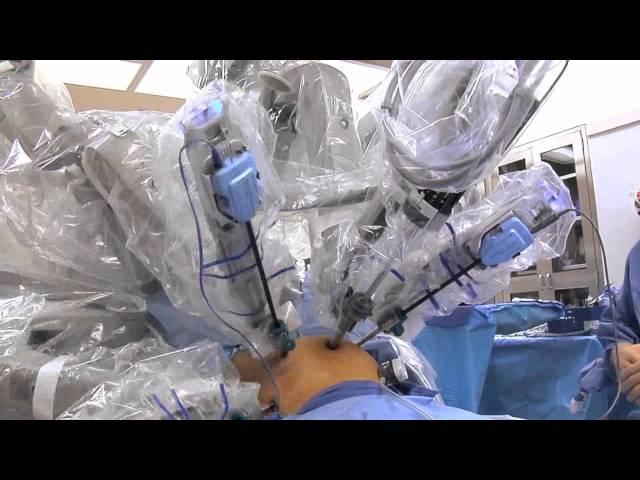 What is a robotic colectomy?