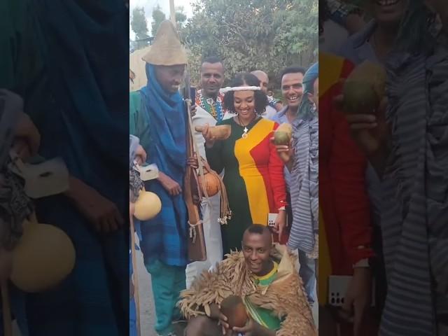 ሜላት ነብዩ በጎንደር  Melat Nebeyu in Gonder Timket 2015. #africanmusic #duet