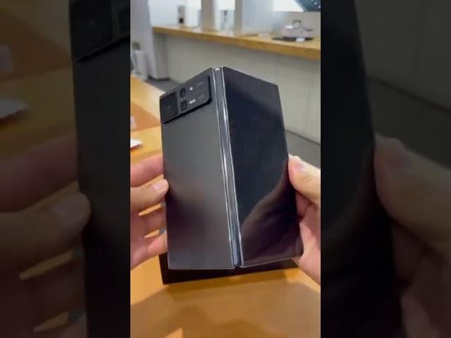 Xiaomi Mix Fold 2 Quick Unboxing