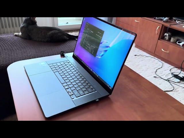 Asus ROG Zephyrus G16 (2025) RTX 5090