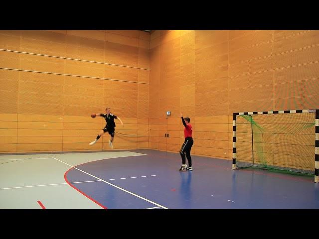 Handball Wing Player - How to throw in the long corner