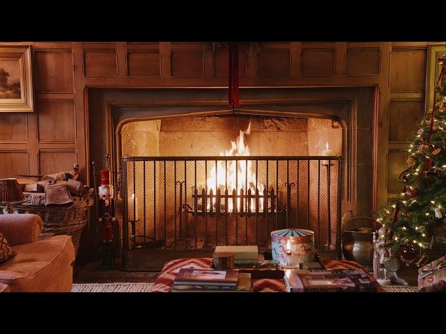 A COSY CHRISTMAS OPEN FIREPLACE - 2 HOURS, 4K WITH CRACKLING NOISE  - ASMR  - COTSWOLDS HOME