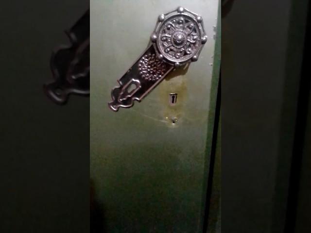 How to open Almirah Lock without of keys #almira #lockpicking #lock #mrlockmaster #lifehack