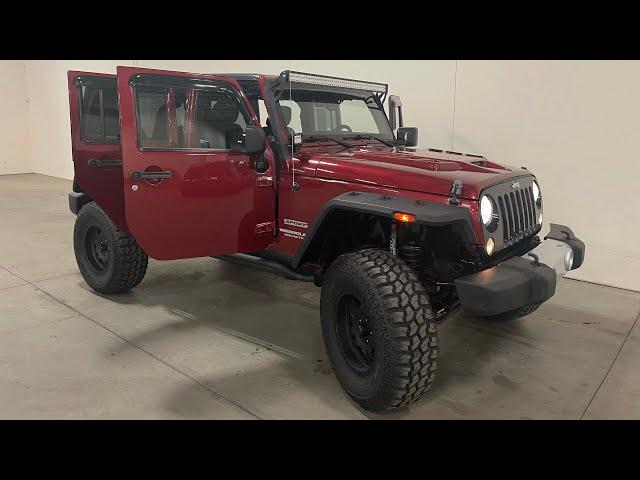 2011 Jeep Wrangler Unlimited (XYZ Motors)