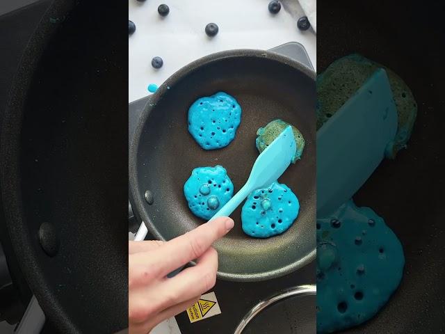 Bluey-berry Pancake Stack 🫐 | Bluey  #ytshorts