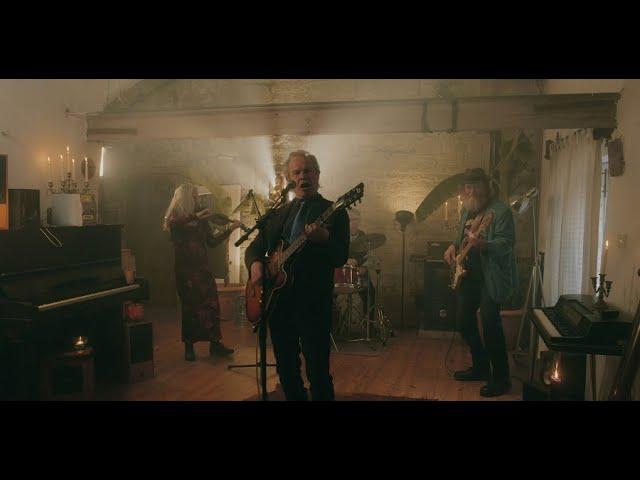Chris Jagger - Waiting In Line (Official Video)