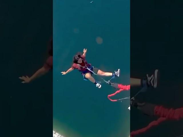 She thought backwards was less scary… #bungeejumping #gatineau #ottawa #adrenaline #canada