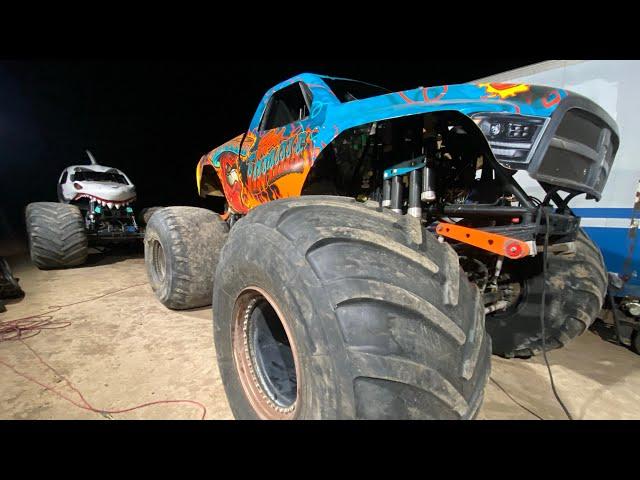 Vlog#1 with 2xtreme monster trucks in Mohave valley