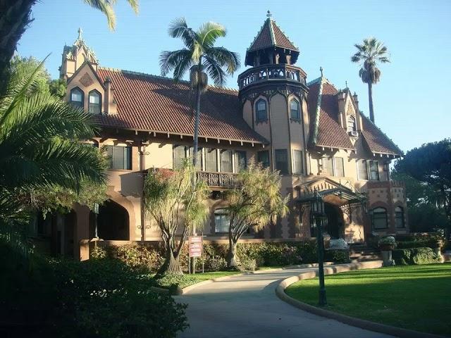 Doheny Mansion