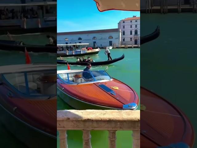 ️Venice Gondola Ride️#travel #italy #mustvisit #viral #shortvideo #2024