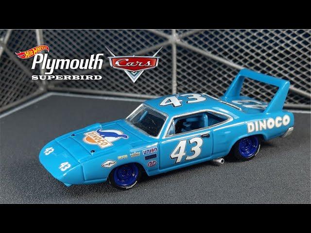 The King (CARS Movie) Plymouth Superbird Hotwheels Custom Diecast