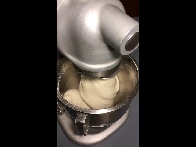 Hobart N50 kneading stiff dough