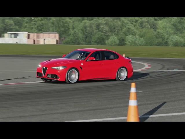 2017 Alfa Giulia Quadrifoglio Top Gear Lap