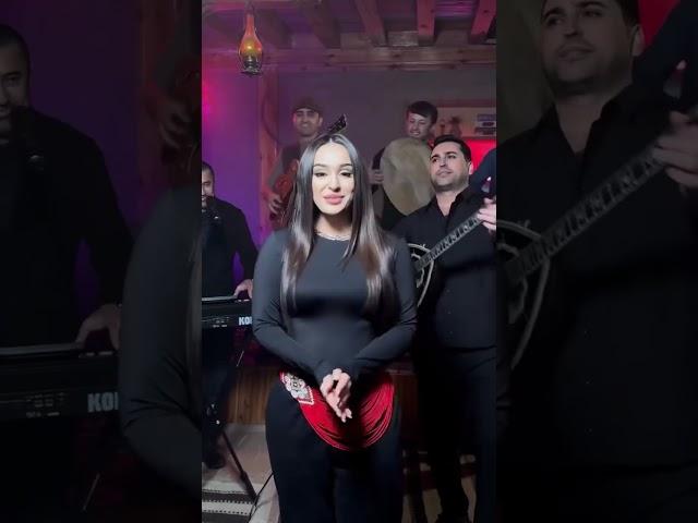 Сухани ишқ ба ҷанҷол кашид️ #dance #madinaaknazarova #music #badakhshan #newsong