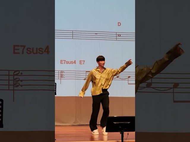 #김동찬 매력에  빠져보실게요
