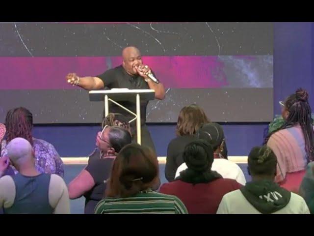 Bishop Marc L. House PREACHING INTO CRAZY PRAISE BREAK