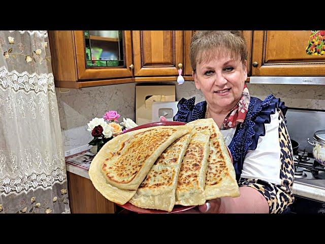 МУКА+ КИПЯТОК И ЗЕЛЕНЬ!ЭТО В 100 РАЗ ВКУСНЕЕ И ПОЛЕЗНЕЕ ЧЕМ ОБЫЧНЫЕ ЧЕБУРЕКИ