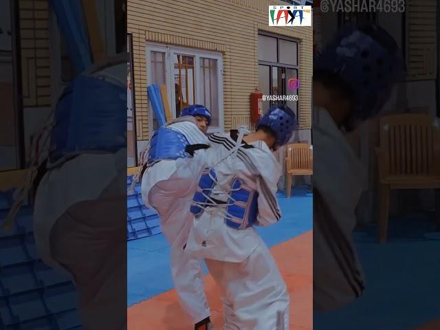 booom booom head to head taekwondo fight ️